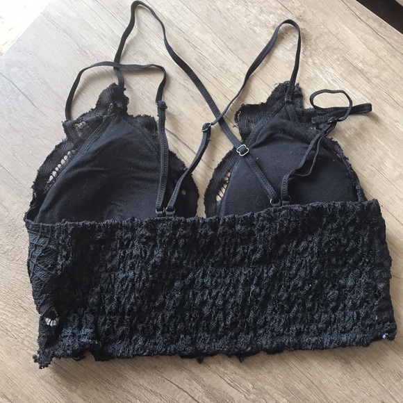 Black lace bralette - Picture 2 of 3